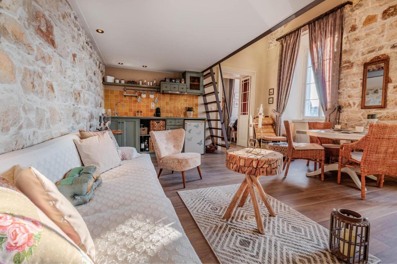 Apartamento Mouragia Loft - Waterfront Old Corfu Town Exterior foto